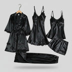 Pyjama en satin de 5 pièces (+5 colories)